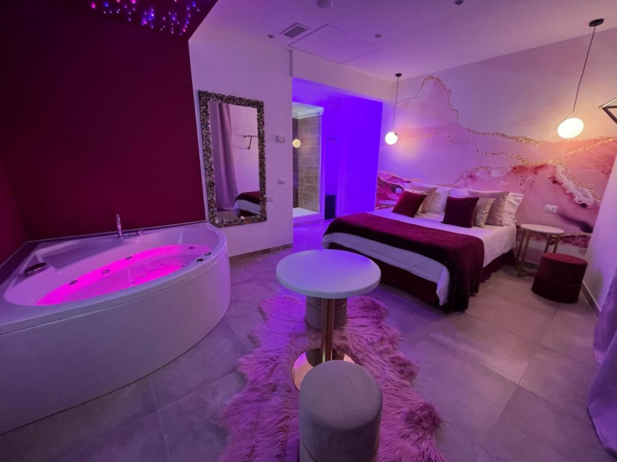 Relais Viesti Bed & Breakfast เวียสเต ภายนอก รูปภาพ